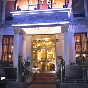 Hotel Mayorca, Mediolan